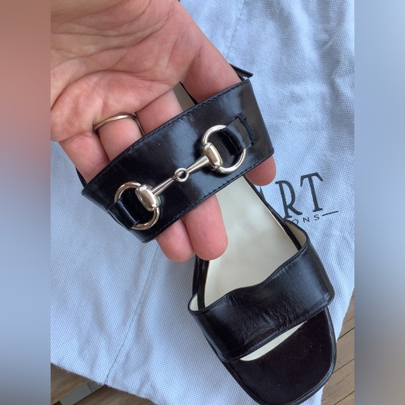 Stylish chunky heel sandals 🌹🌹 - Picture 8 of 14